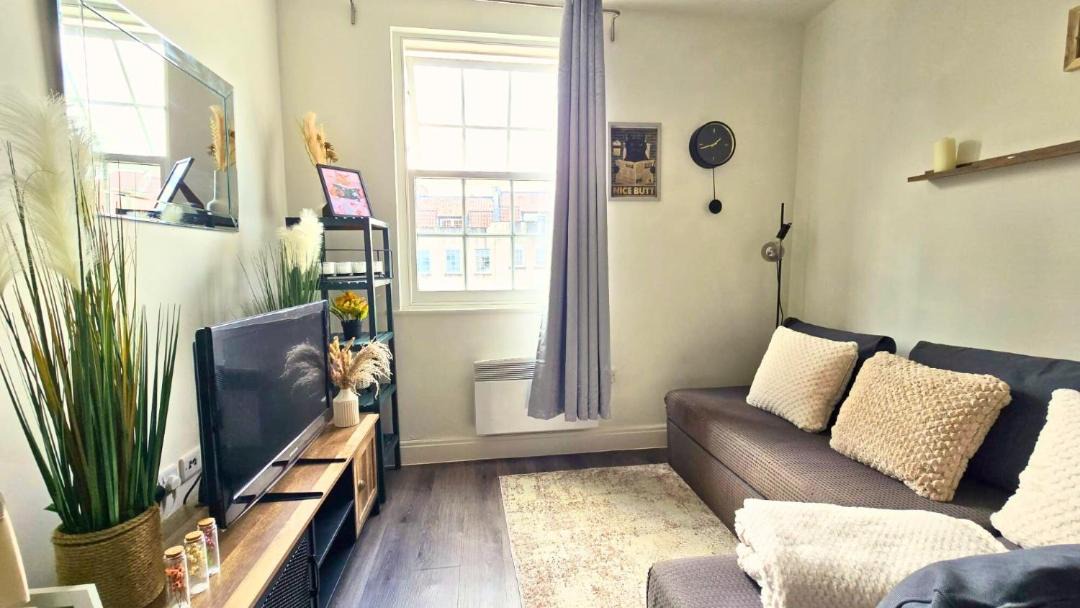 Photo of Livingroom in Saint Paul's