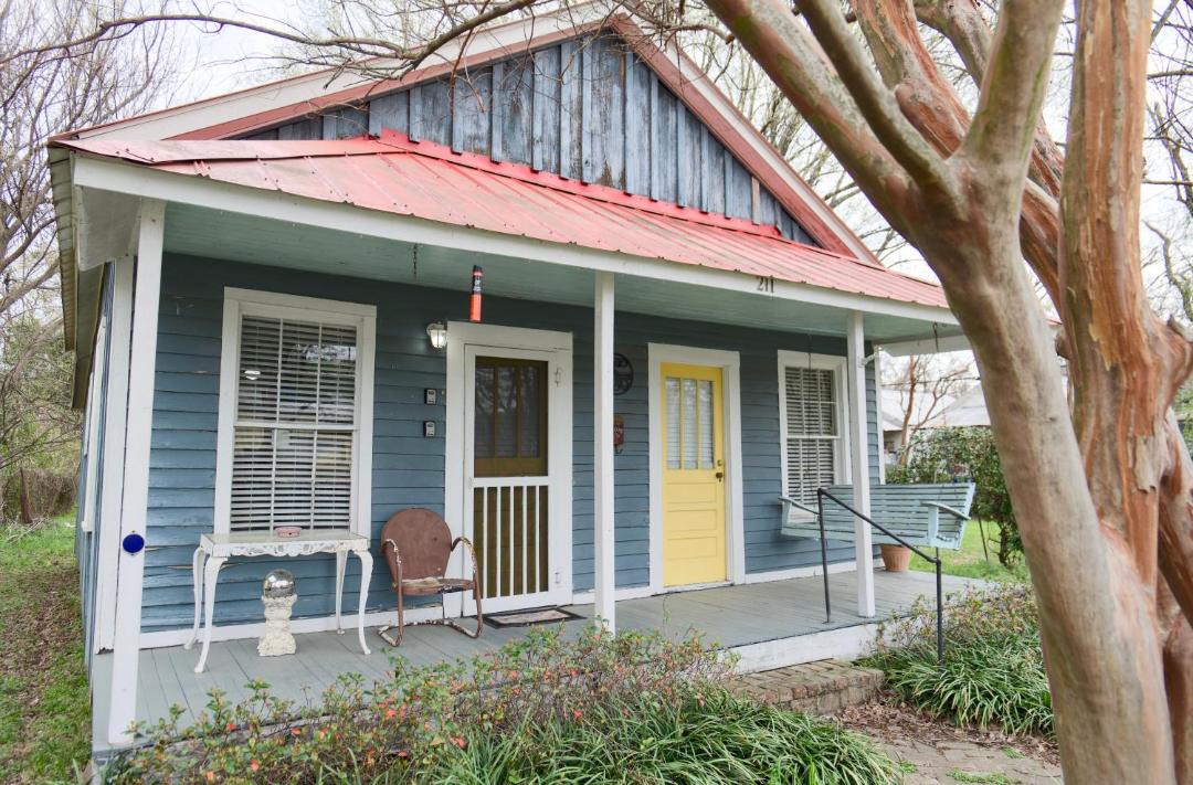 Photo of Others in Natchez