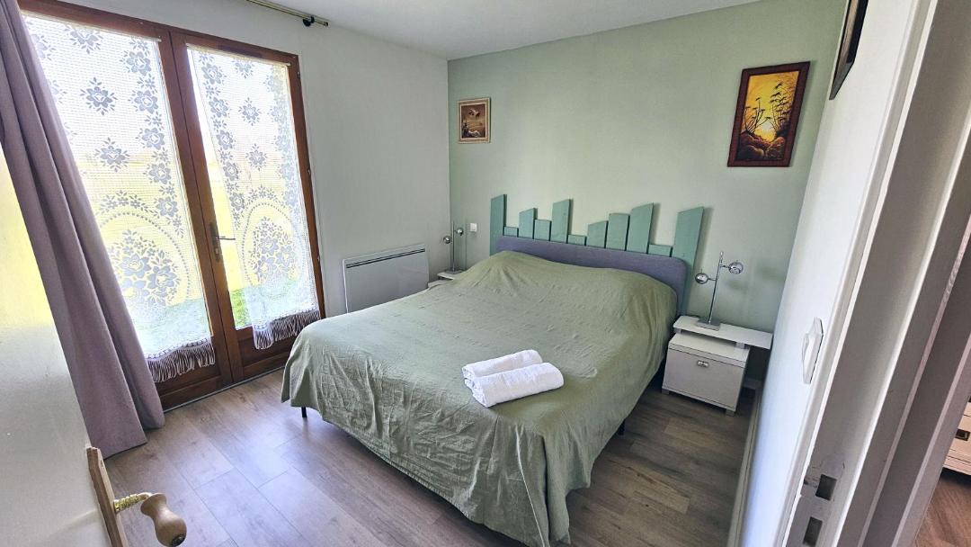 Photo of Bedroom in Villebernier