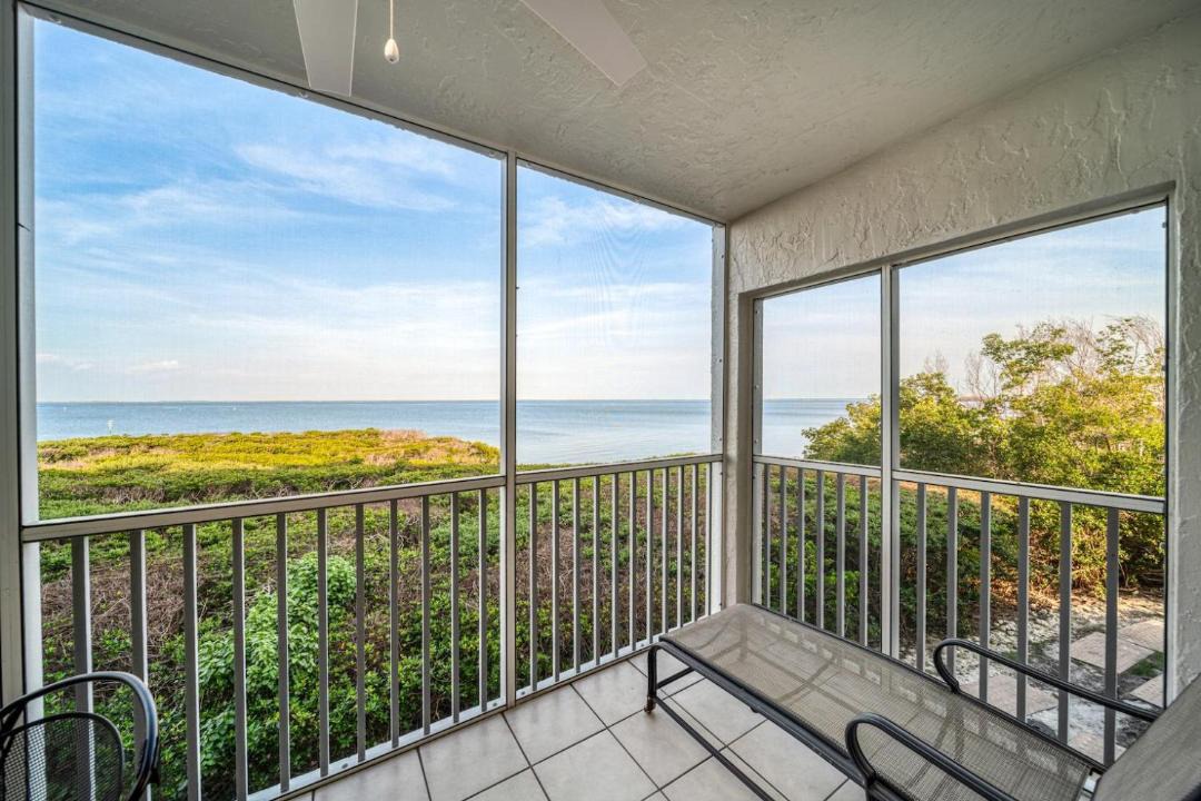 Photo of Patio Balcony in Captiva