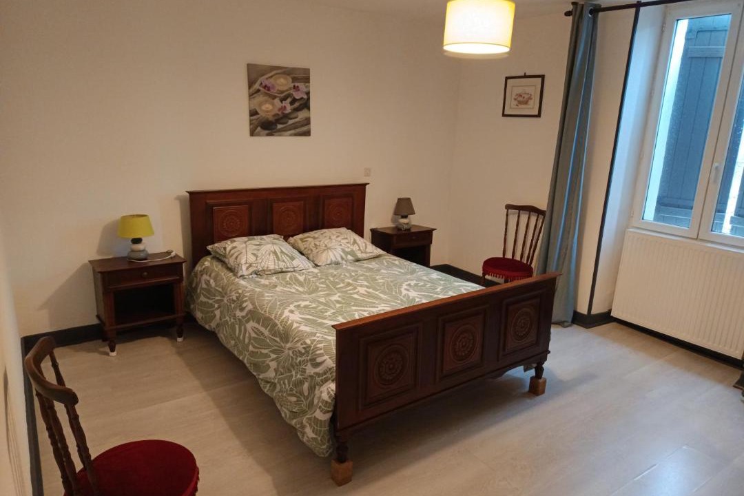 Photo of Bedroom in Grand-Brassac