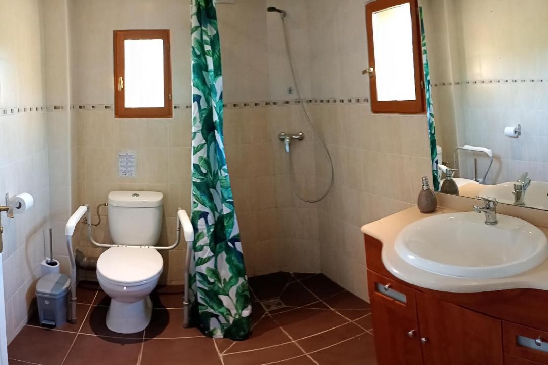 Photo of Others in Cresseveuille