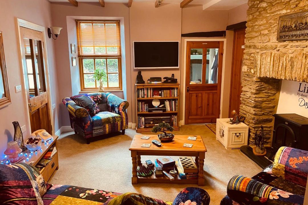 Photo of Livingroom in Newcastle Emlyn
