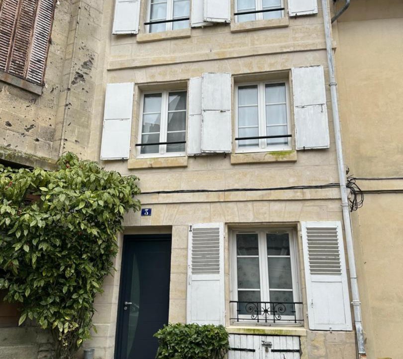 Photo of Others in Noyon