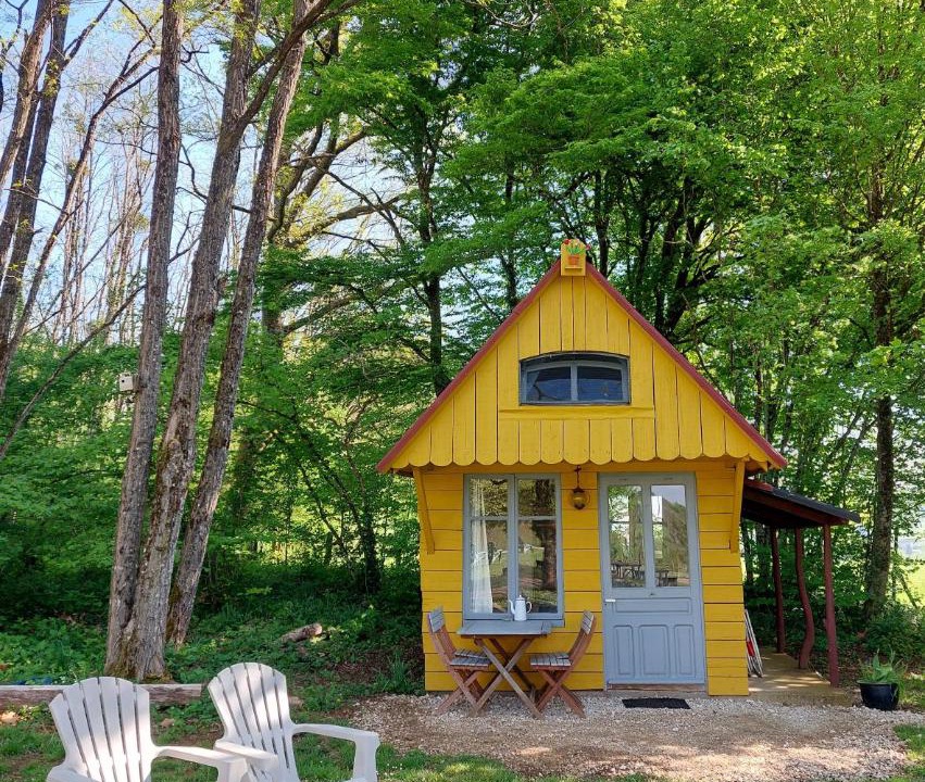 Photo of Others in Hurecourt