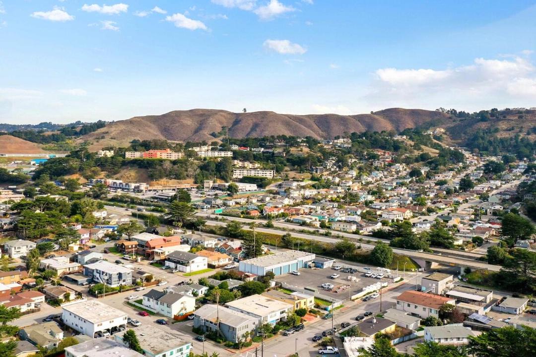 Photo of Others in Sharp Park