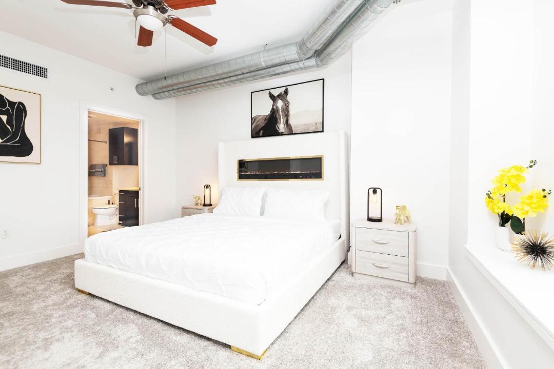 Photo of Bedroom in Downtown Los Angeles