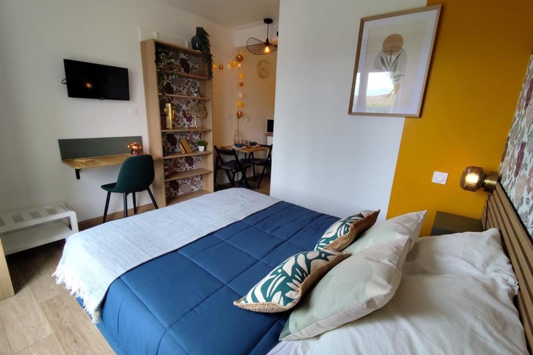Photo of Bedroom in Bressols