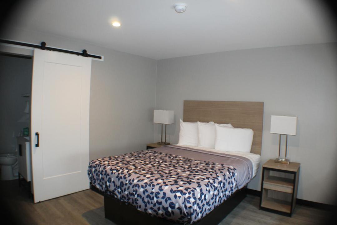 Photo of Bedroom in Delair
