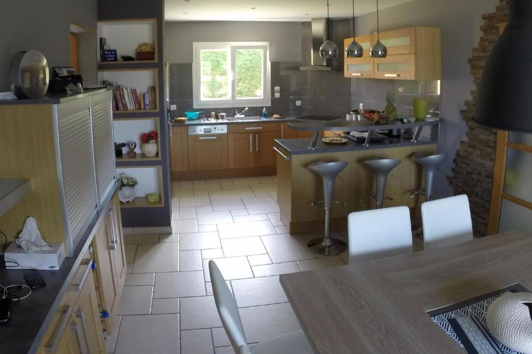 Photo of Kitchen in Yvre-l'Eveque