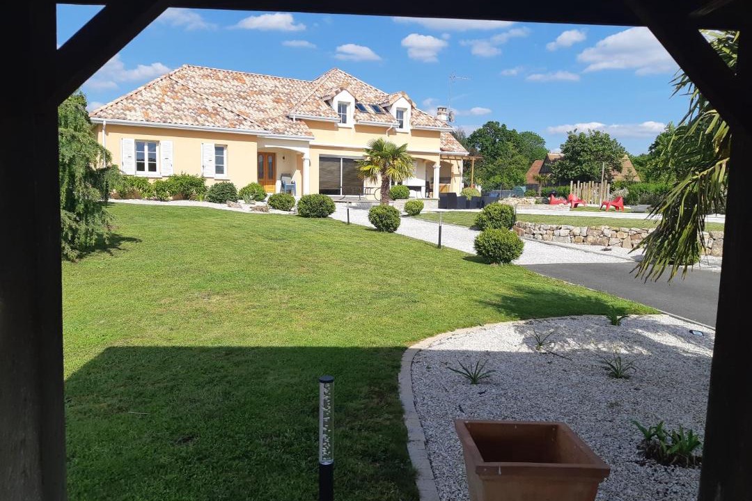 Photo of Others in Yvre-l'Eveque