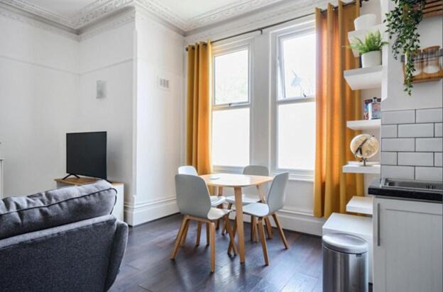 Photo of Others in Croham