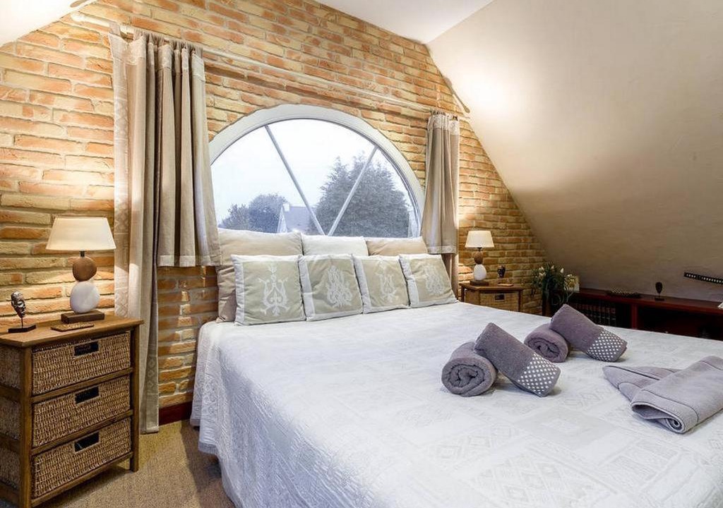 Photo of Bedroom in Plumergat