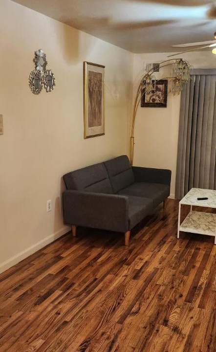 Photo of Others in Lower Vailsburg