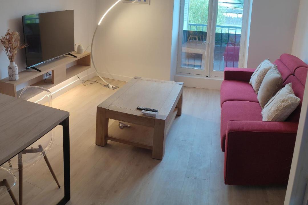 Photo of Livingroom in Secteur 2