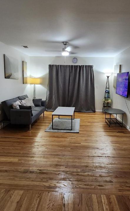 Photo of Others in Lower Vailsburg