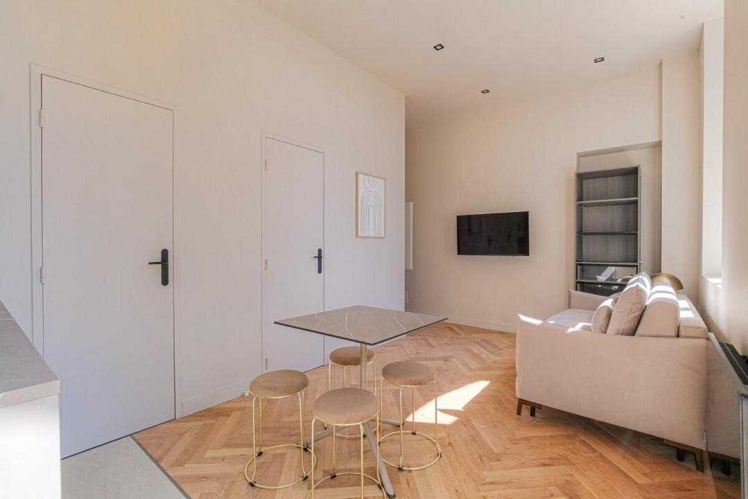 Photo of Others in Ecully