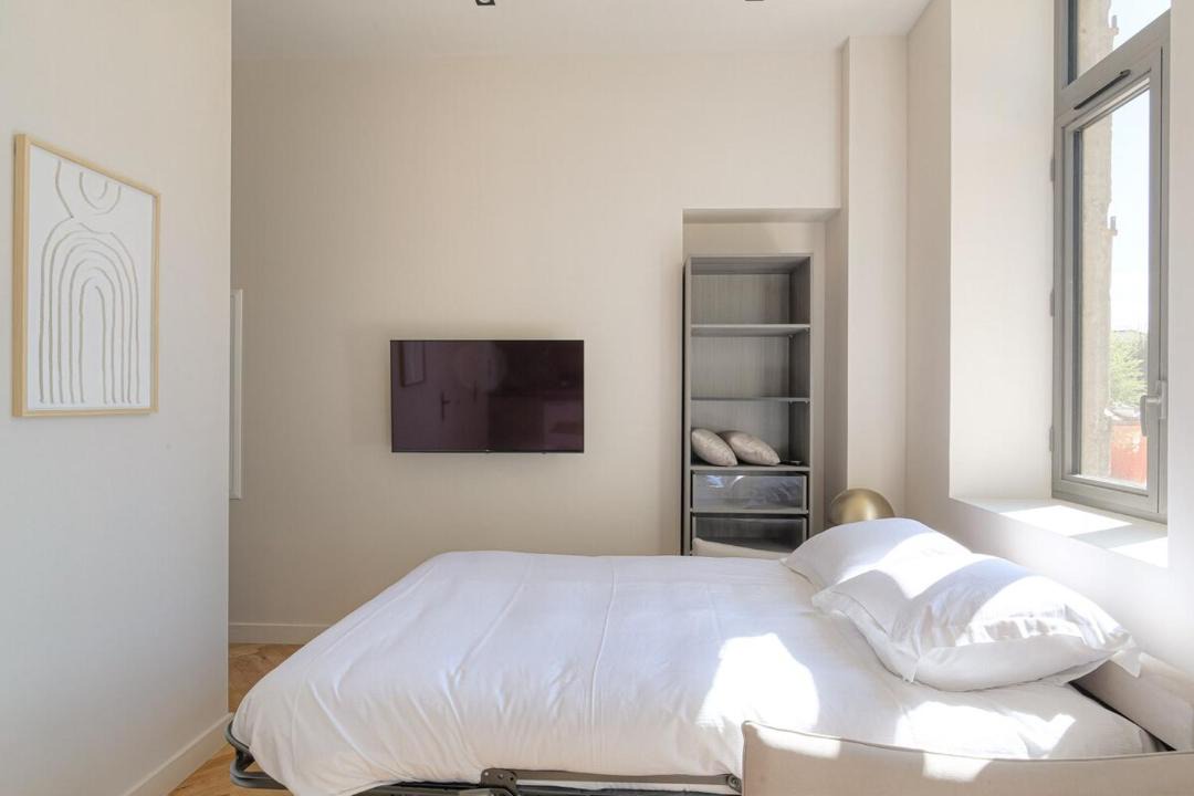 Photo of Bedroom in Ecully
