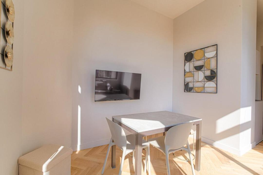 Photo of Others in Ecully