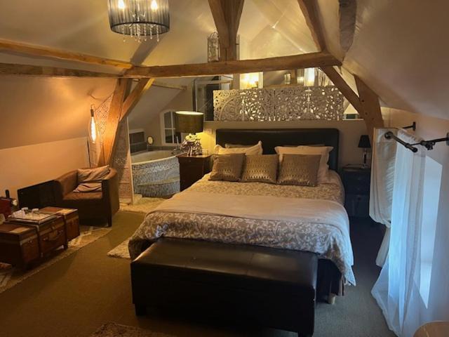 Photo of Bedroom in Le Bignon-Mirabeau