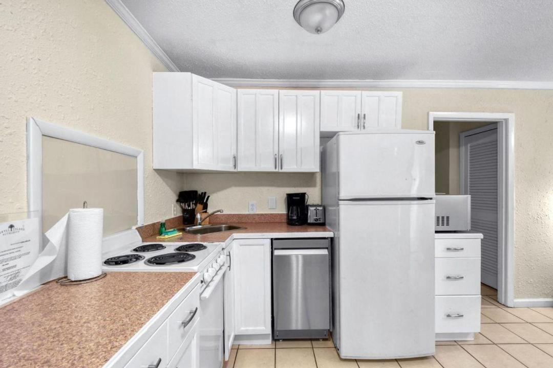 Photo of Kitchen in Jekyll Island