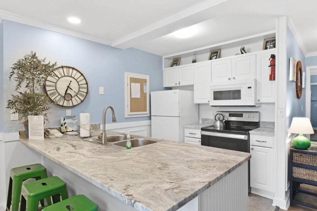 Photo of Kitchen in Jekyll Island