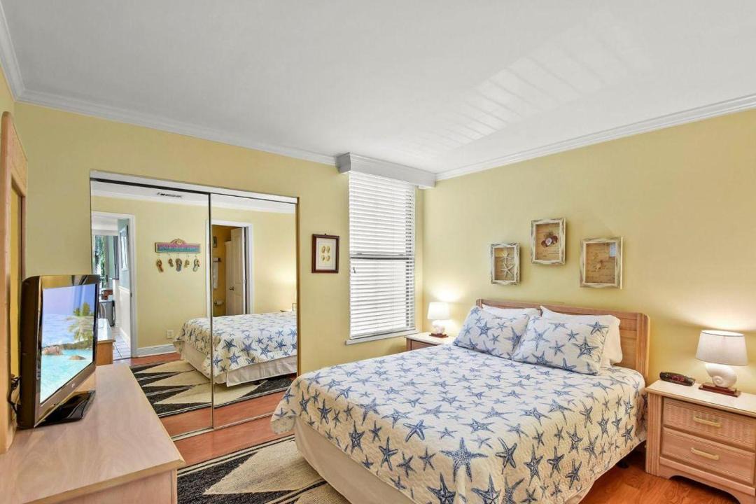 Photo of Bedroom in Jekyll Island