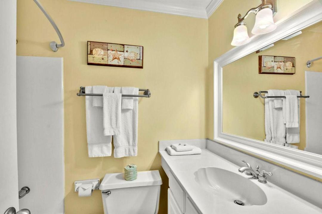 Photo of Bathroom in Jekyll Island