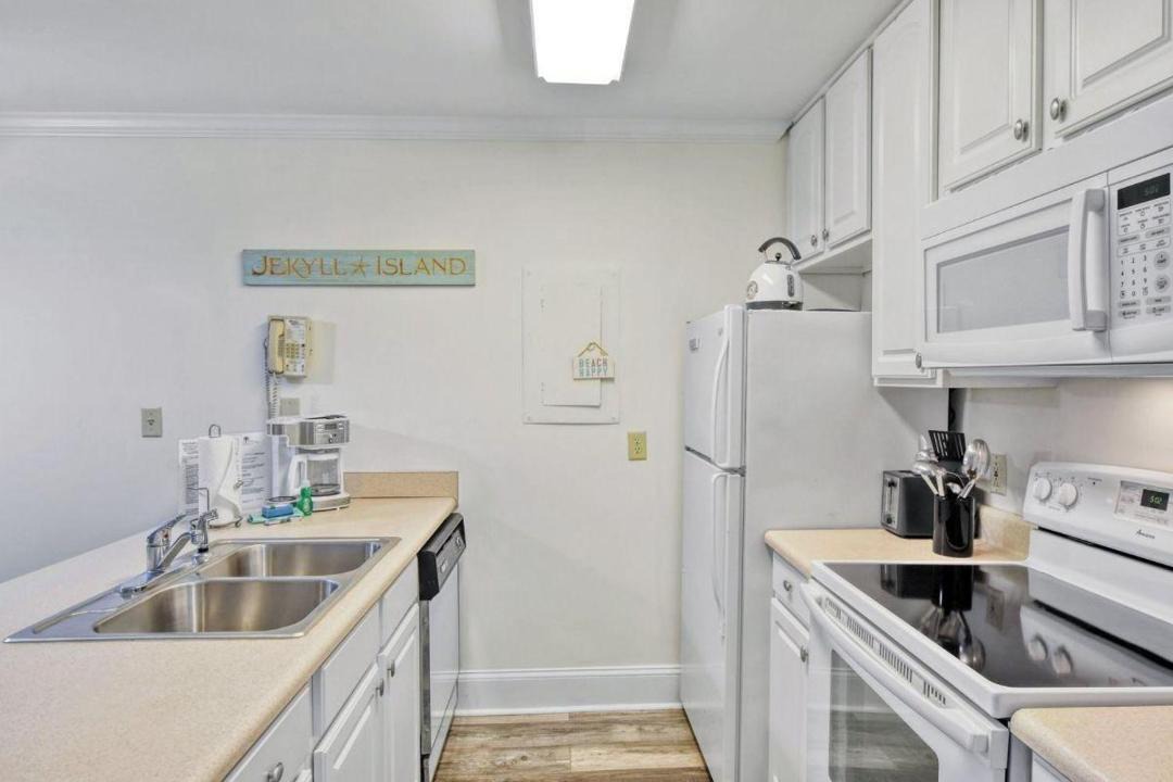 Photo of Kitchen in Jekyll Island