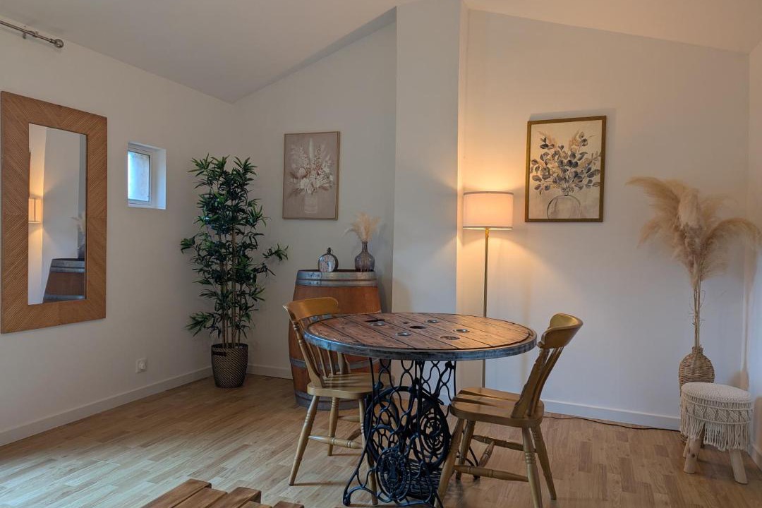 Photo of Others in Maurens