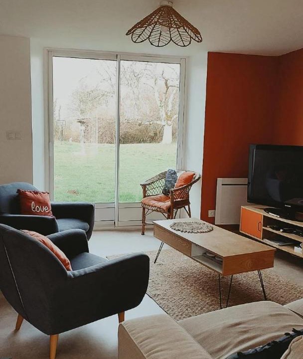 Photo of Livingroom in Cambernon