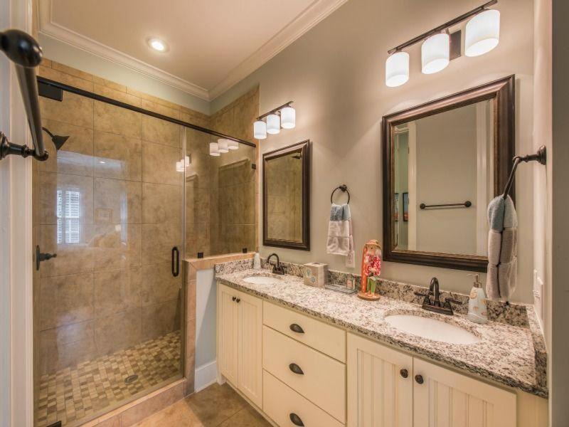 Photo of Bathroom in Jekyll Island