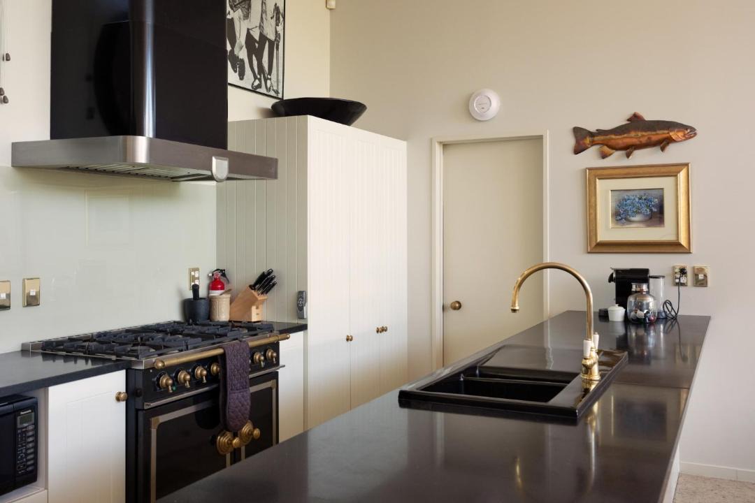 Photo of Kitchen in Acacia Bay