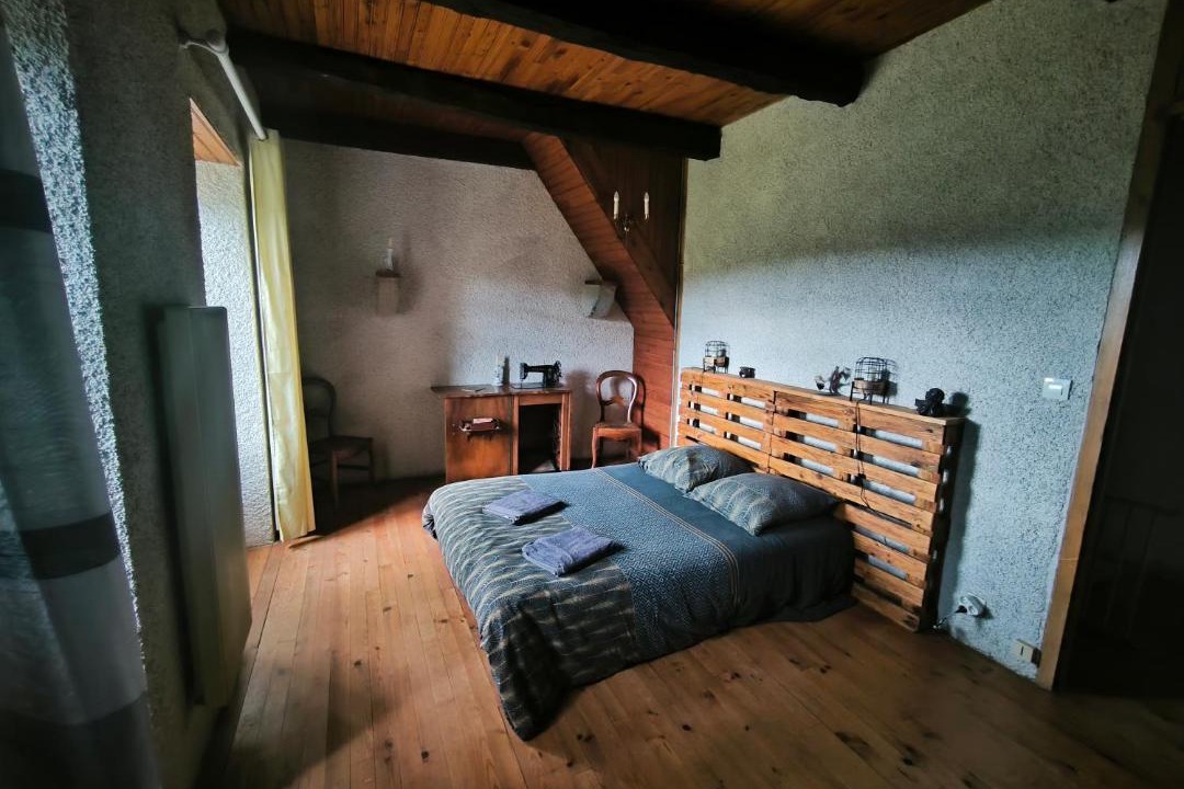 Photo of Bedroom in Caylus
