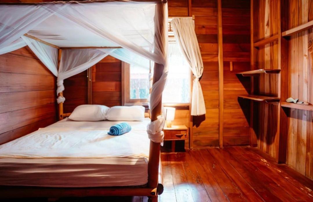 Photo of Bedroom in Pulau Masokut