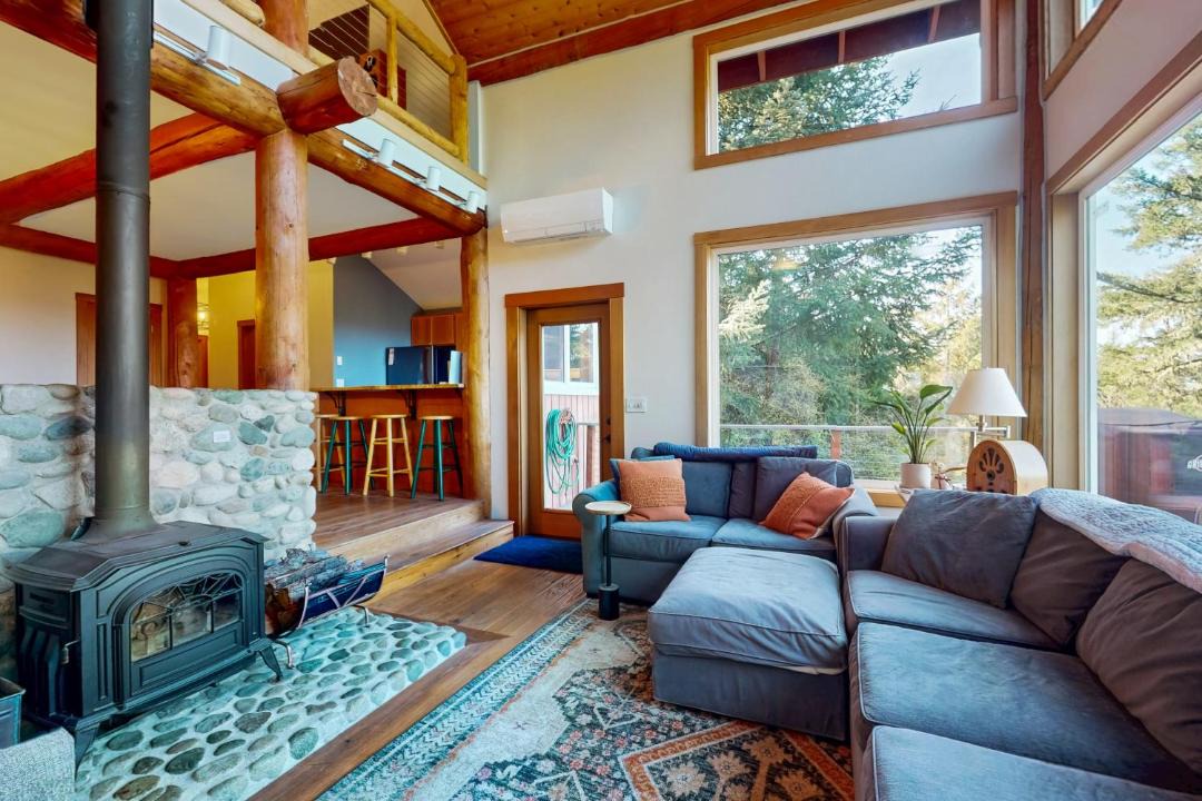 Photo of Others in Eastsound