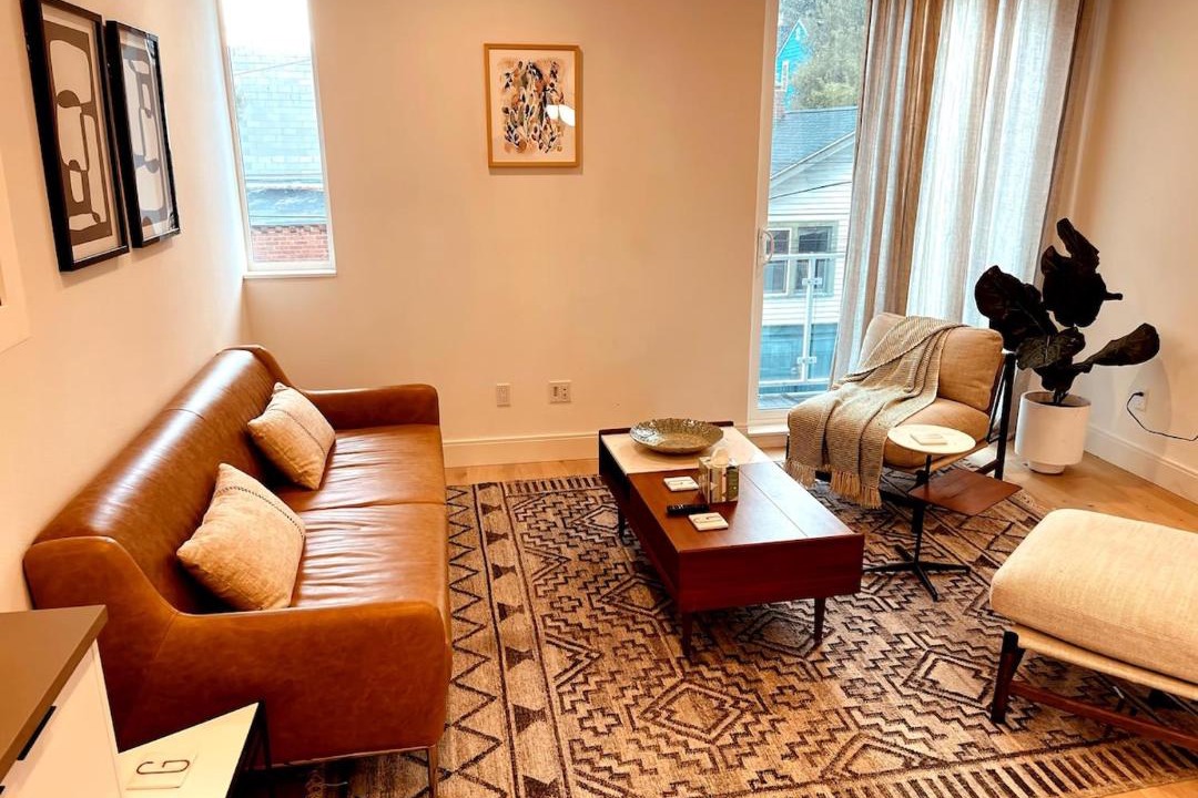 Photo of Livingroom in Wallingford