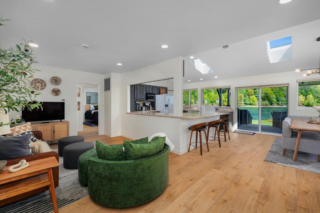 Photo of Others in Matlock