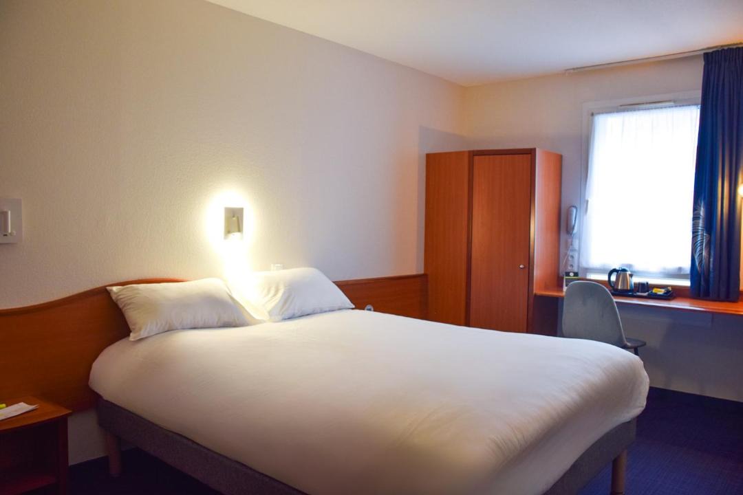 Photo of Bedroom in Rodez