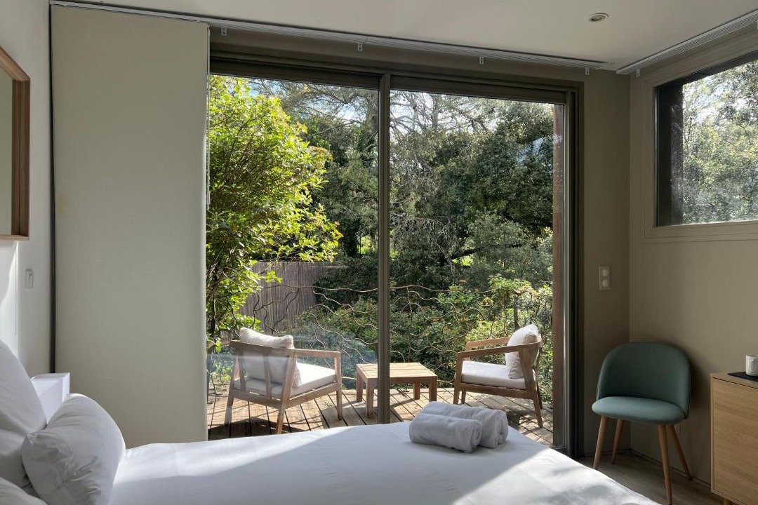 Photo of Others in Garrigues