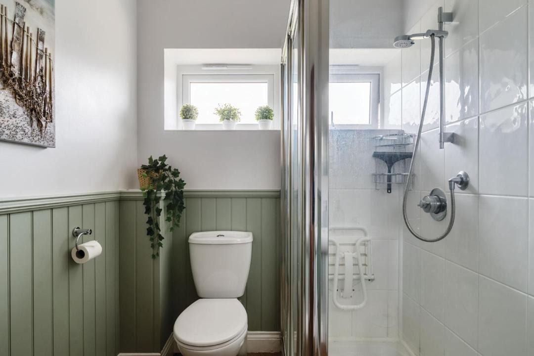 Photo of Bathroom in East Chelborough