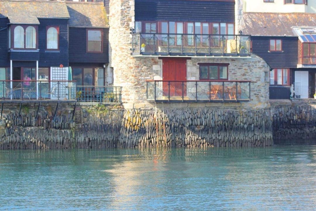 Photo of Buildings in Mylor Churchtown