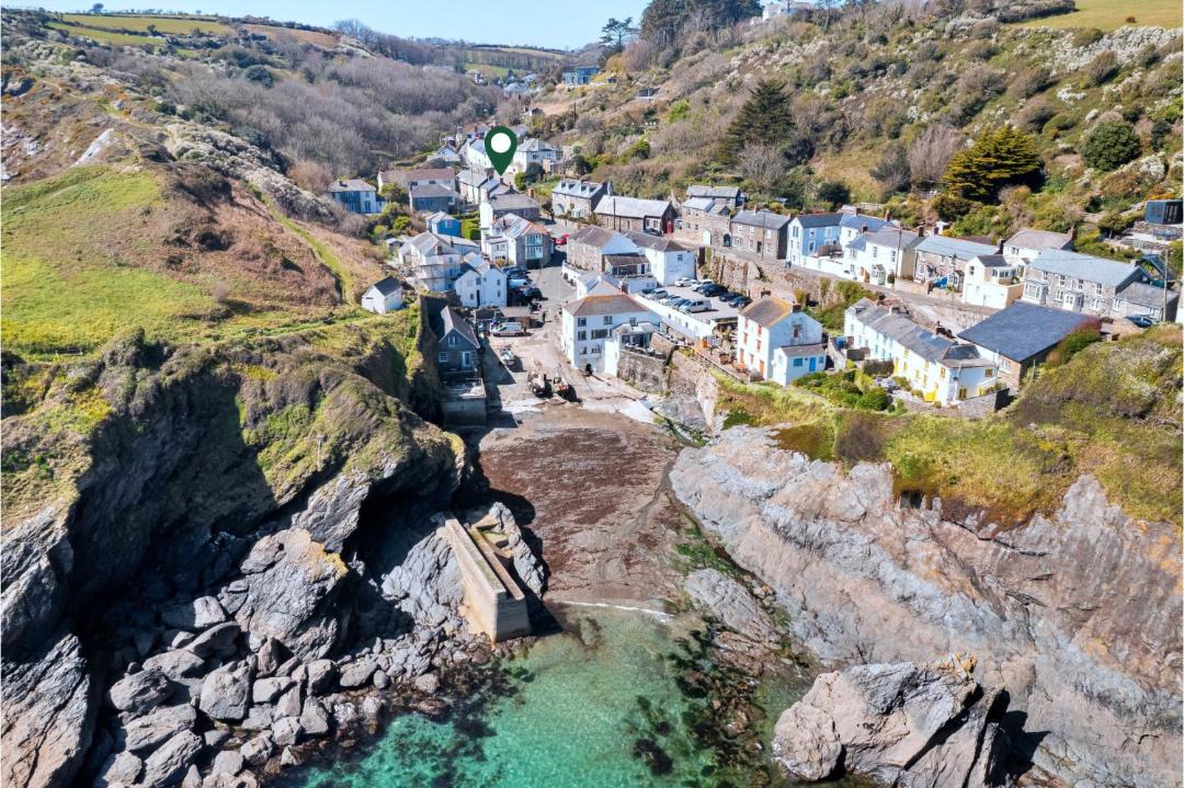 Photo of Buildings in Portloe