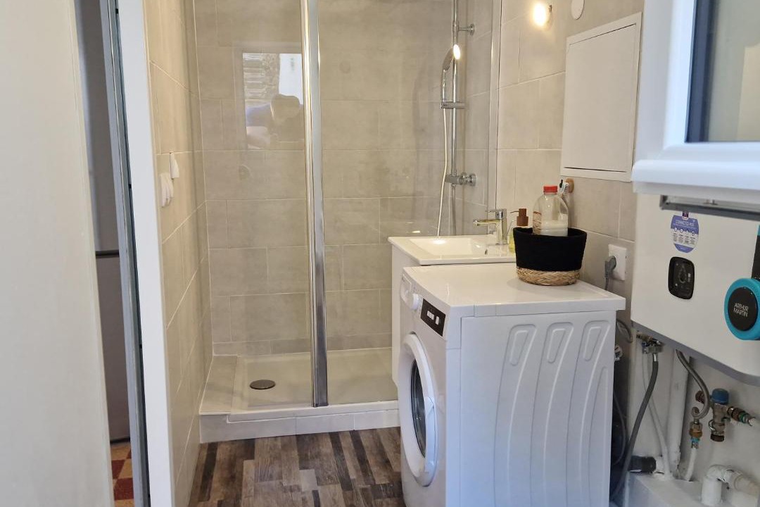 Photo of Bathroom in Forges-les-Bains