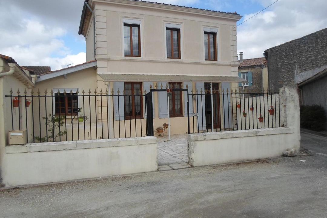 Photo of Others in Saint-Seurin-de-Cadourne