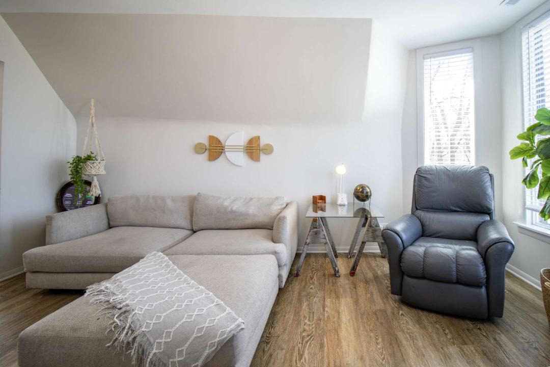 Photo of Livingroom in Berwyn