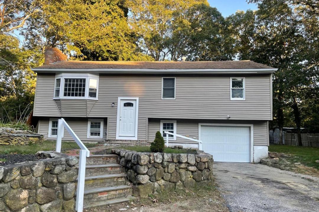 Photo of Others in Hyannis