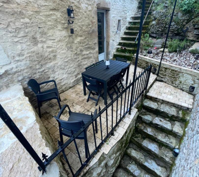 Photo of Patio Balcony in Montvalent