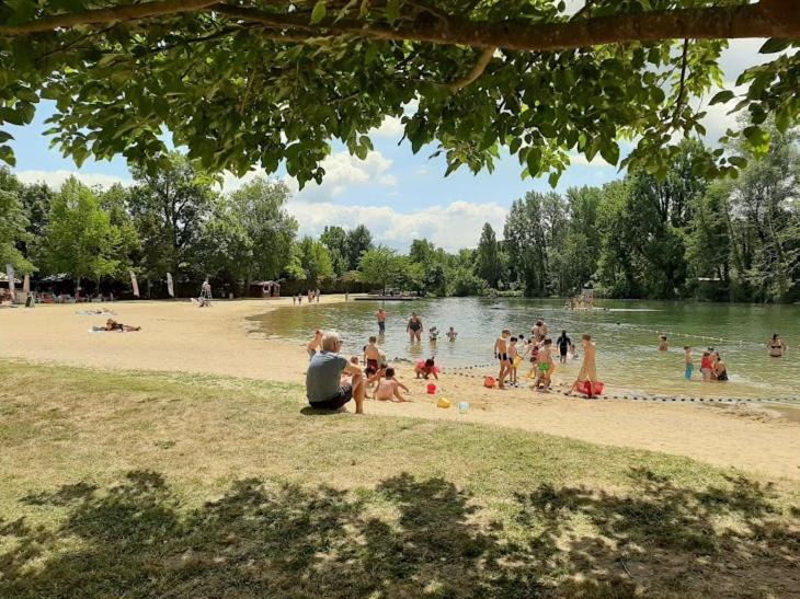 Photo of Others in Laprade