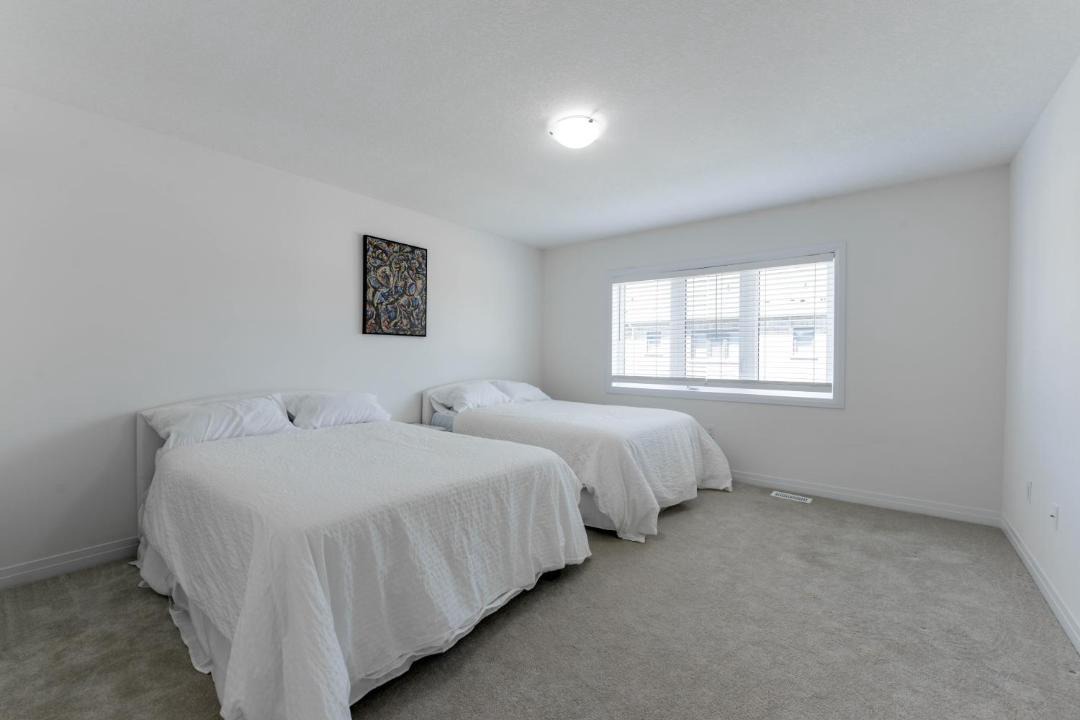Photo of Bedroom in Thorold